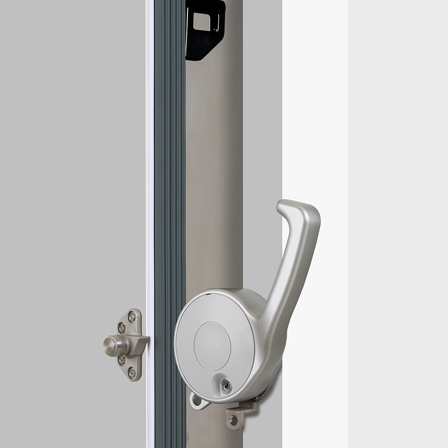 lab ultra low freezer MDF-DU702VXC Latch