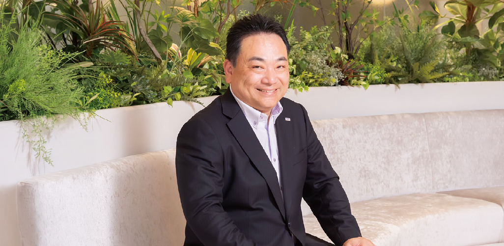 Takahide Watanabe