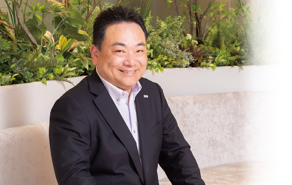 Takahide Watanabe