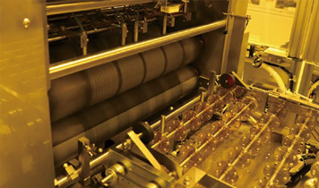 Achieving Zero Laminating Defects Through Predictive Management